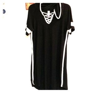 Sporty hooded T-shirt dress